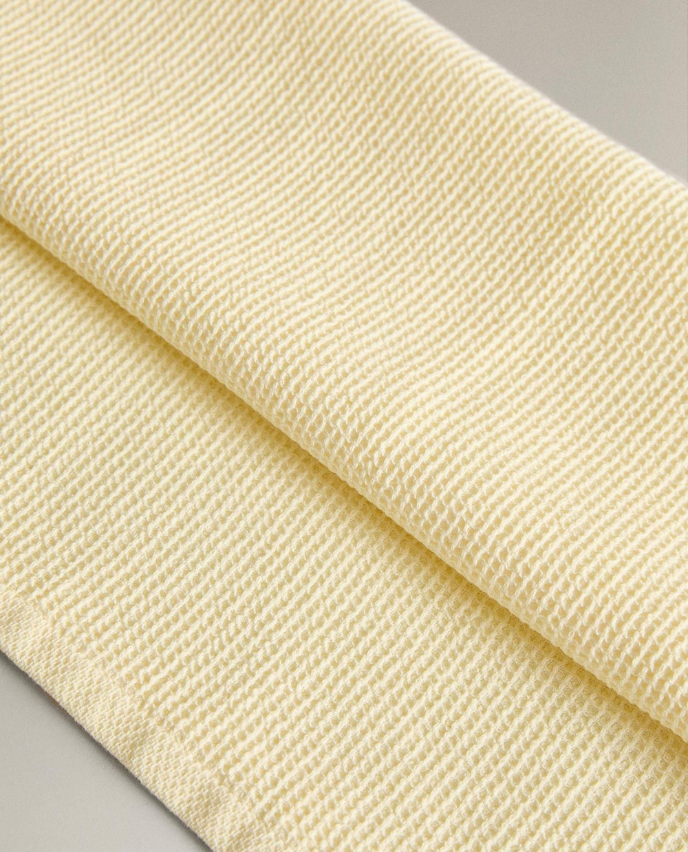 Zara Home - Банное полотенце с тонкой вафельной текстурой, желтый, 50х90 см