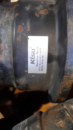 Каток опорный Kobelco SK7330, SK350