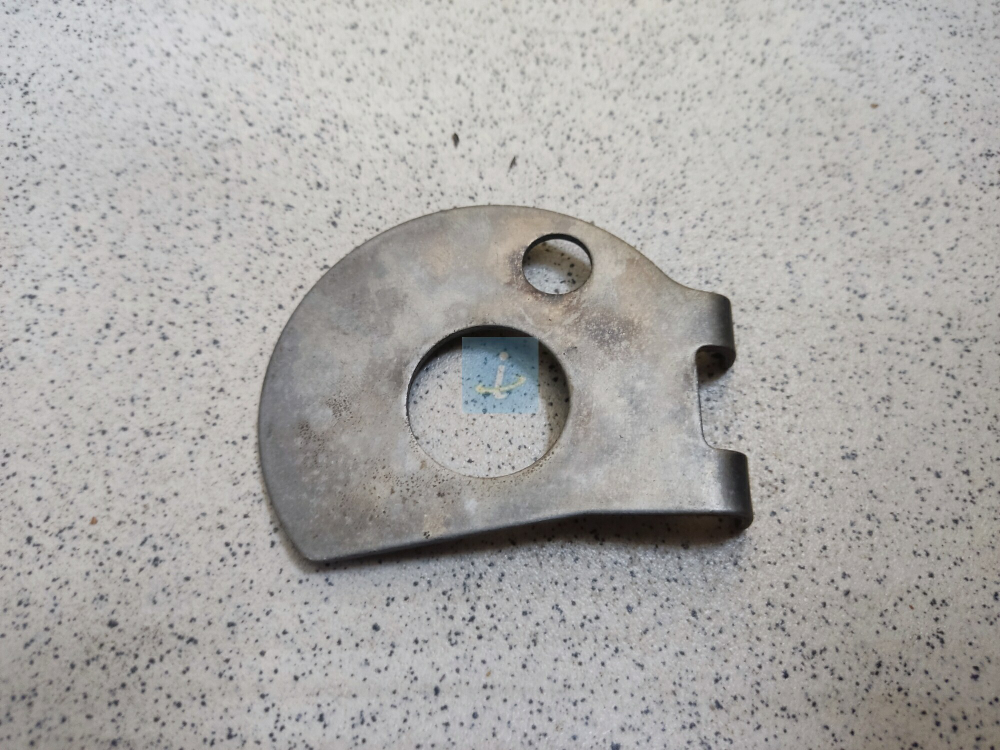 Шайба упорная блока шестерён передняя 236-1701093