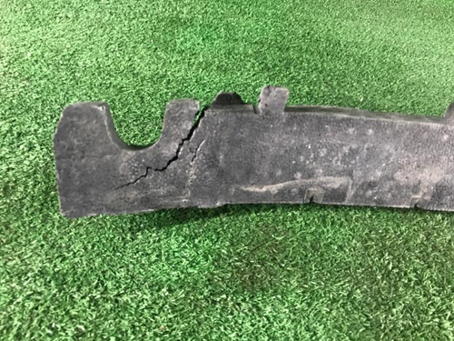 Абсорбер переднего бампера Audi Q3 1 8U (2014-2018)