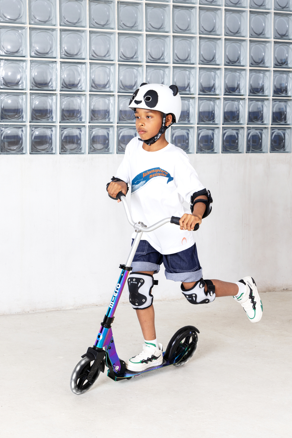 Самокат Micro Cruiser LED неохром