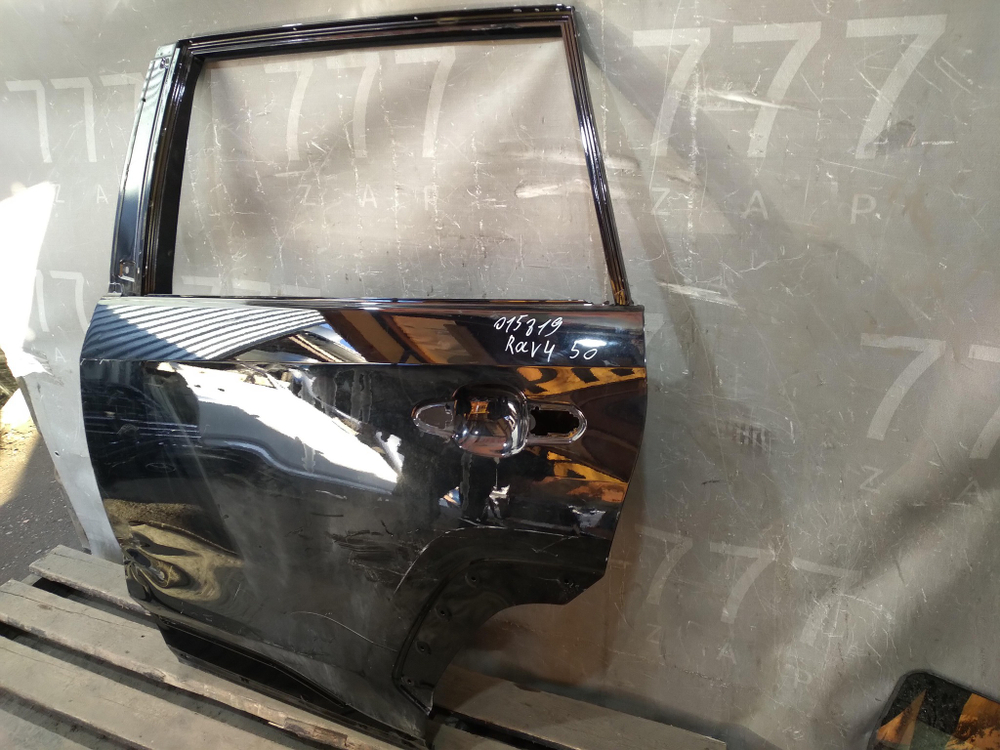 Дверь задняя левая Toyota RAV4 V (XA50) 18-нв Б/У Оригинал 6700442190