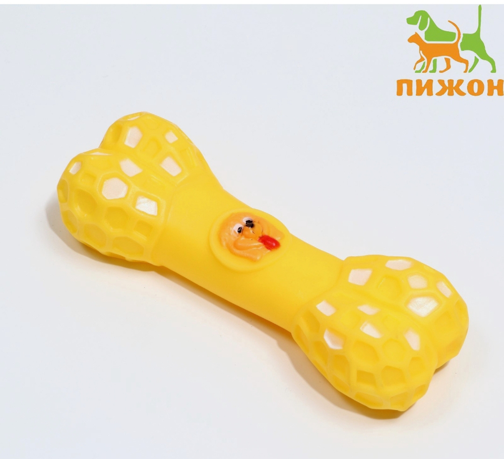 Игрушка для собак «Кость с портретом», 15 см, пищащая, жёлтая