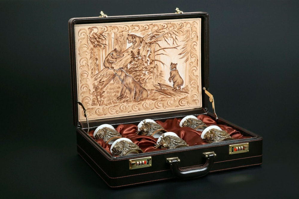 Набор чашек для кофе Трофейный" 6 шт. в подарочном кейсе с художественным оформлением