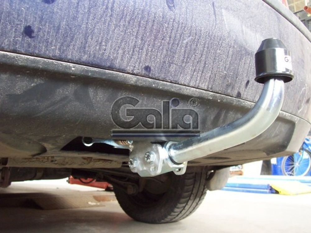 Фаркоп оцинкованный Galia F097C для Ford Mondeo седан/хетчбек 2000-2006(паспорт и сертификат в комплекте)(без электрики)