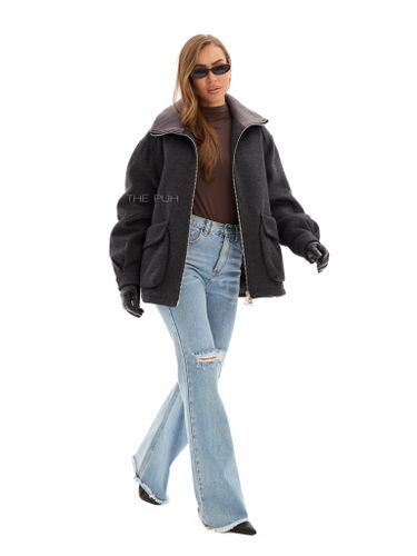 Графитовая куртка с накладными карманами