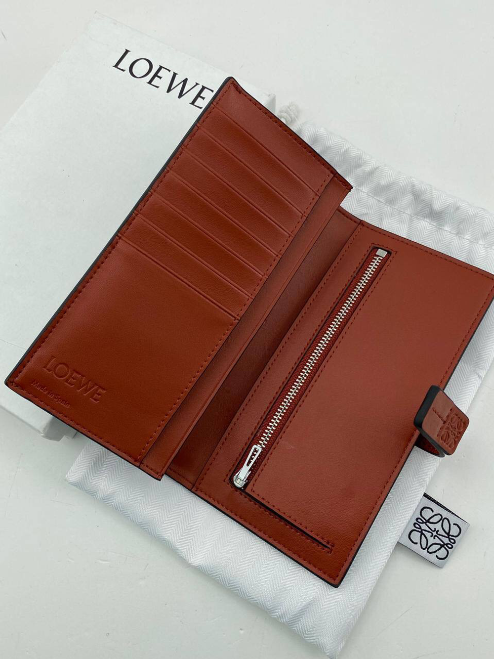 Кошелёк Loewe