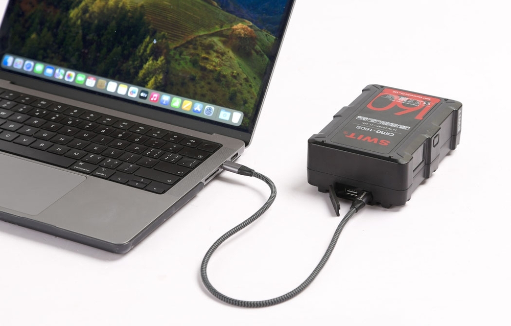 Аккумулятор SWIT CIMO-160S V-Mount Slim Cine 160 Втч разъемы D-Tap, USB-C, USB-A