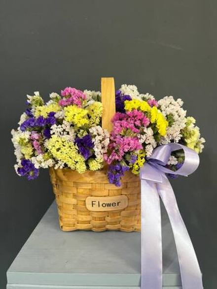 Корзинка со статицей