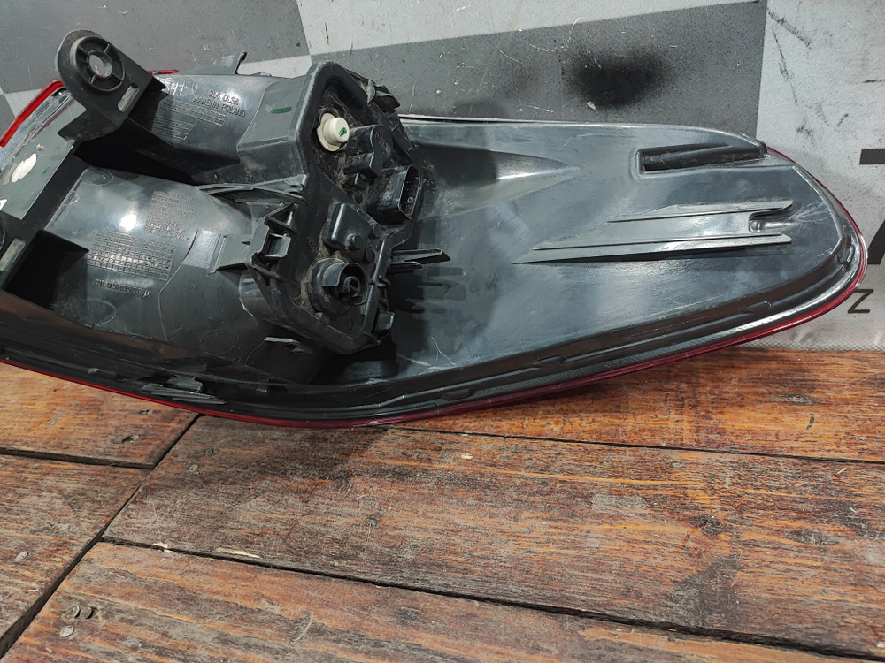 Фонарь задний левый BMW X4 (F26) 14-18 Б/У Оригинал 63217331279