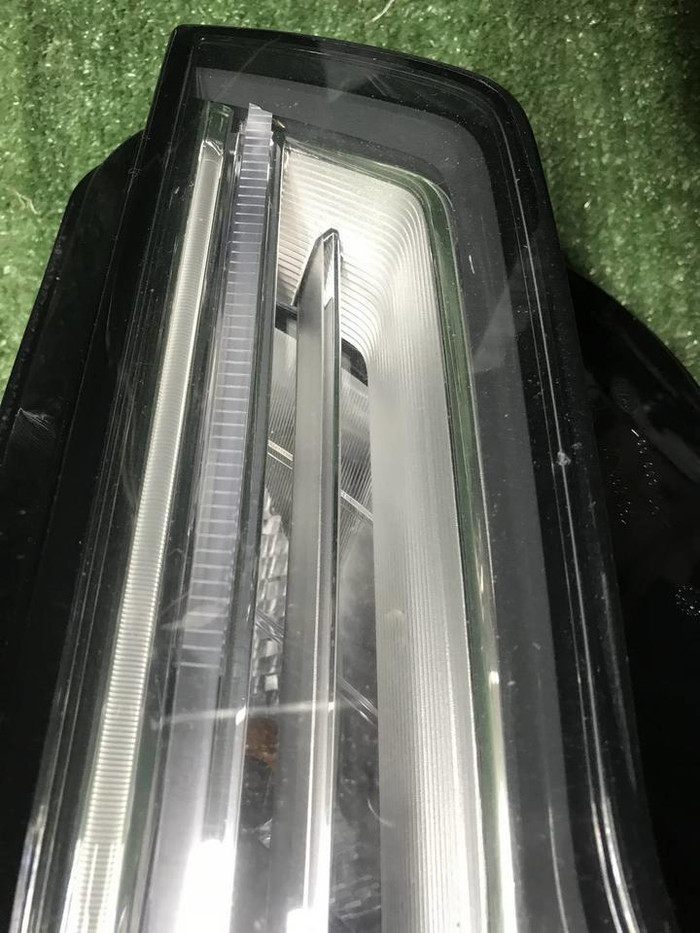 Фара правая Audi A6 4 C7 (2014-2018) ксенон