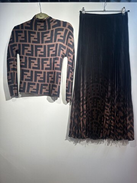 Костюм Fendi