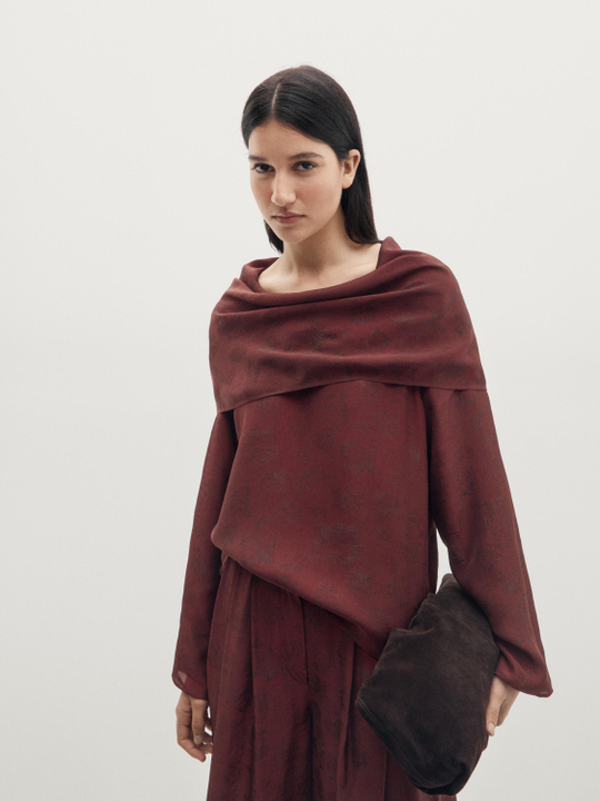 Massimo Dutti Блузка с объемным воротником, цвет жженого апельсина