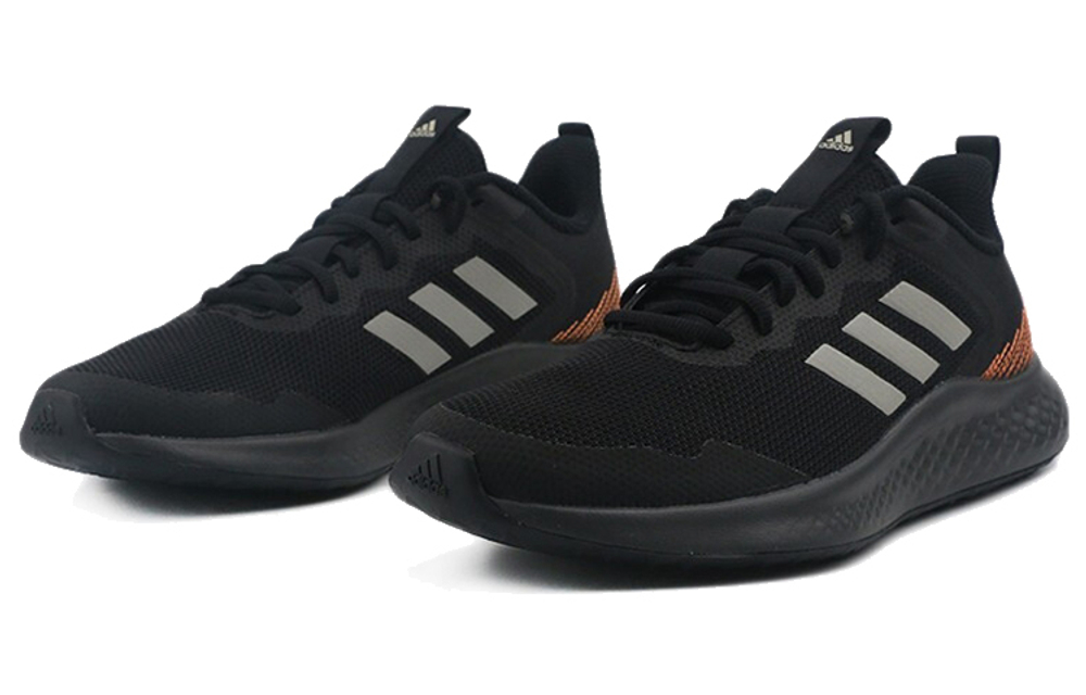 Кроссовки Adidas Fluidstreet