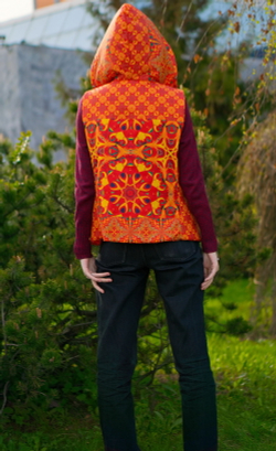 Двусторонний жилет "Свадебка", по мотивам эскиза занавеса к балету «Свадебка» И.Ф. Стравинского, автор - Наталья Гончарова