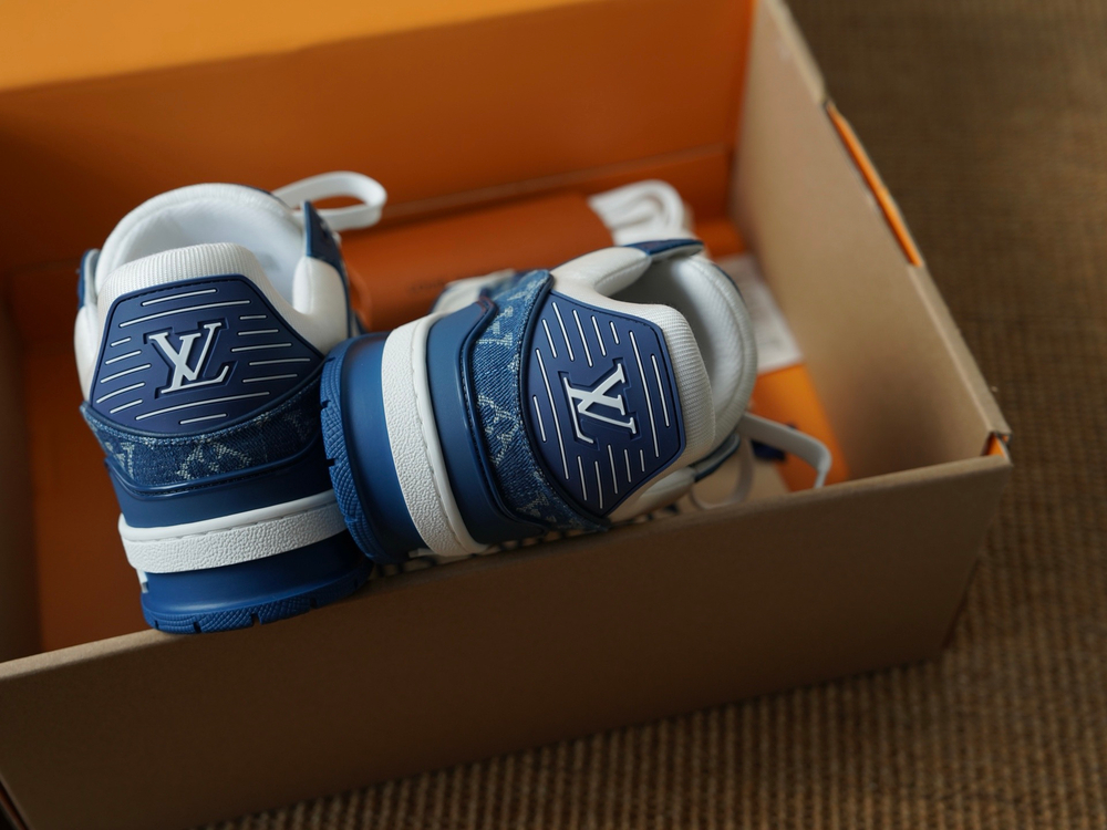 Кроссовки LV Trainer