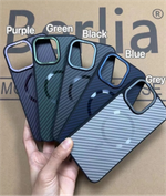 Накладка Berlia Fashion под карбон c MagSafe для iPhone 14 Pro Max