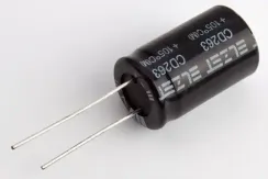 Конденсатор электролитический 4700мкФ 25в 105°С CD263 / 16х26 / Elzet