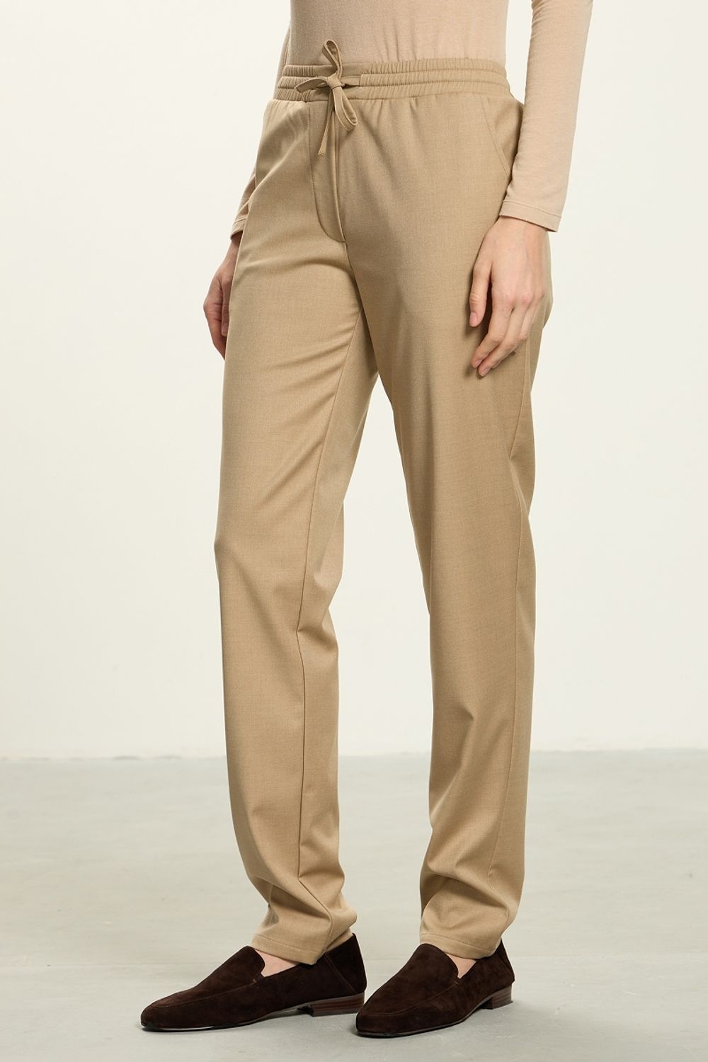 Брюки Чинос на резинке бежевые смесовая шерсть