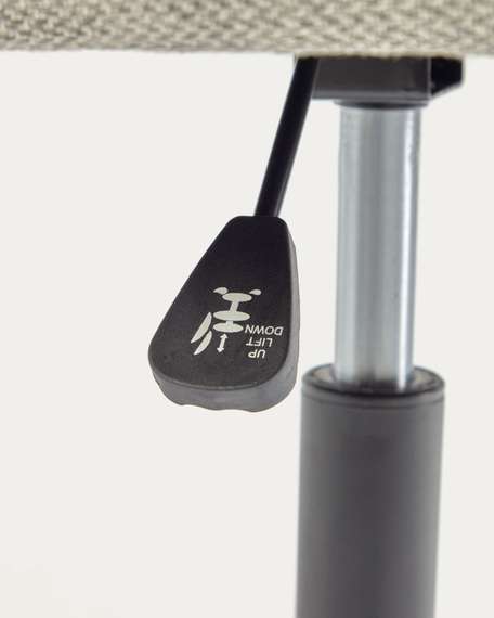 Рабочее кресло на колесиках Madina светло-серое