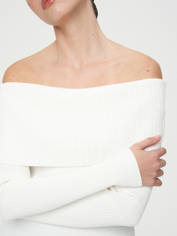 Топ трикотажный с отворотом и длинными рукавами