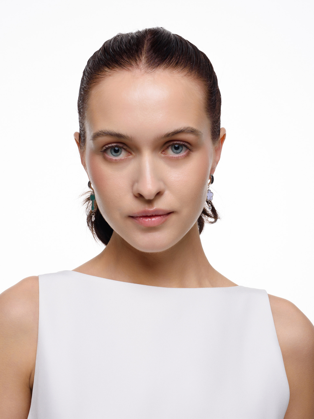 Серьги "Flower White Or Sex Green" Dew