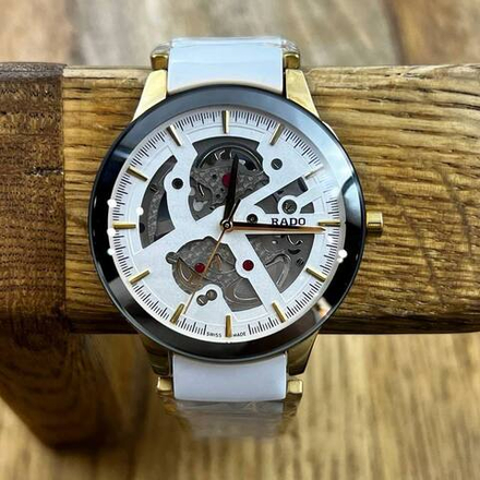Часы Rado