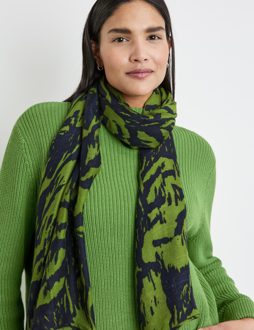 Шарф из вискозы