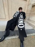 Черный шарф