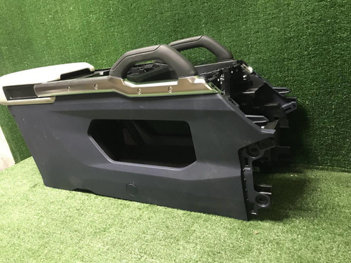 Подлокотник Jetour T2 (2023-н.в.)