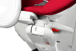 Стульчик для кормления Peg Perego Tatamia Follow Me Fragola New