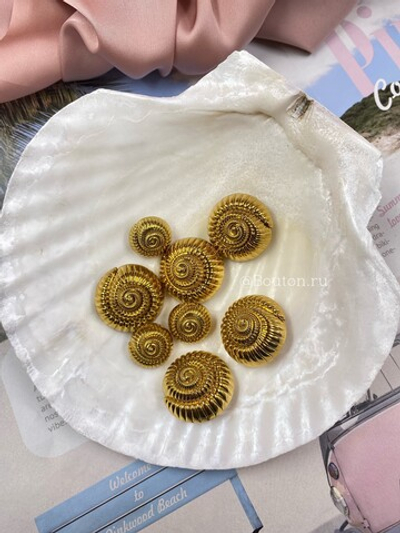 Пуговицы в форме круглой ракушки золотистые