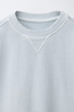ZARA ОДНОТОННАЯ ТОЛСТОВКА ИЗ КРАШЕНОЙ ТКАНИ, ГОЛУБОЙ