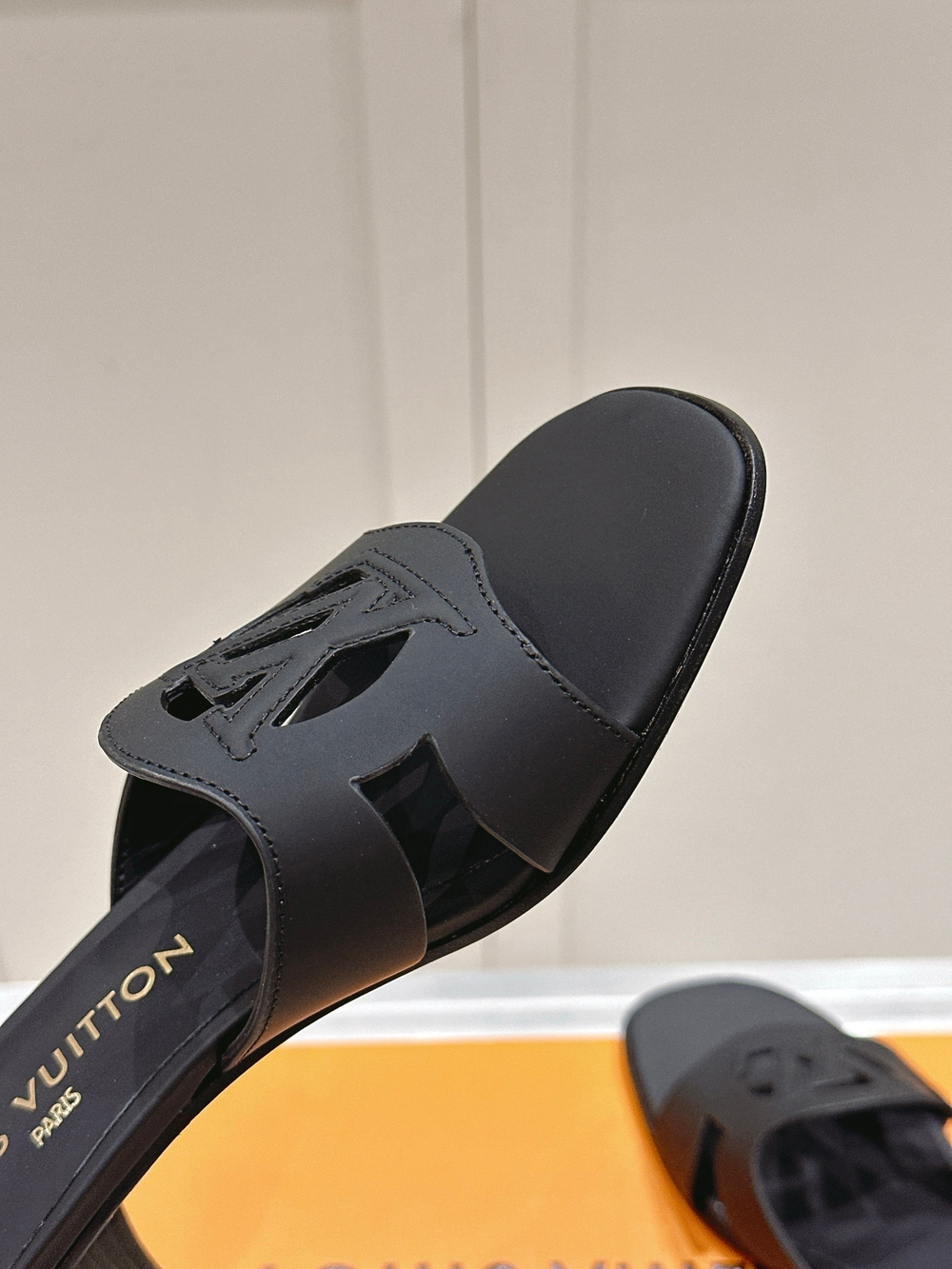 Louis Vuitton Isola Mule