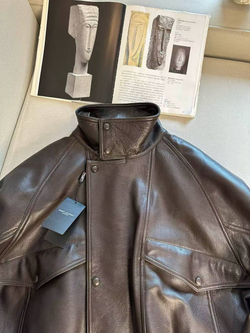 Кожаная куртка Yves Saint Laurent