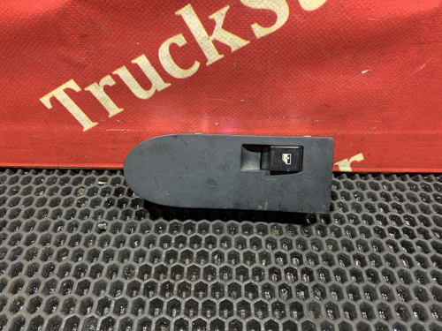 Блок управления стеклоподъемником 2023г