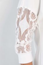 Джемпер В гармонии с собой НЬЮ (молочный) Б14117-48М LT Collection