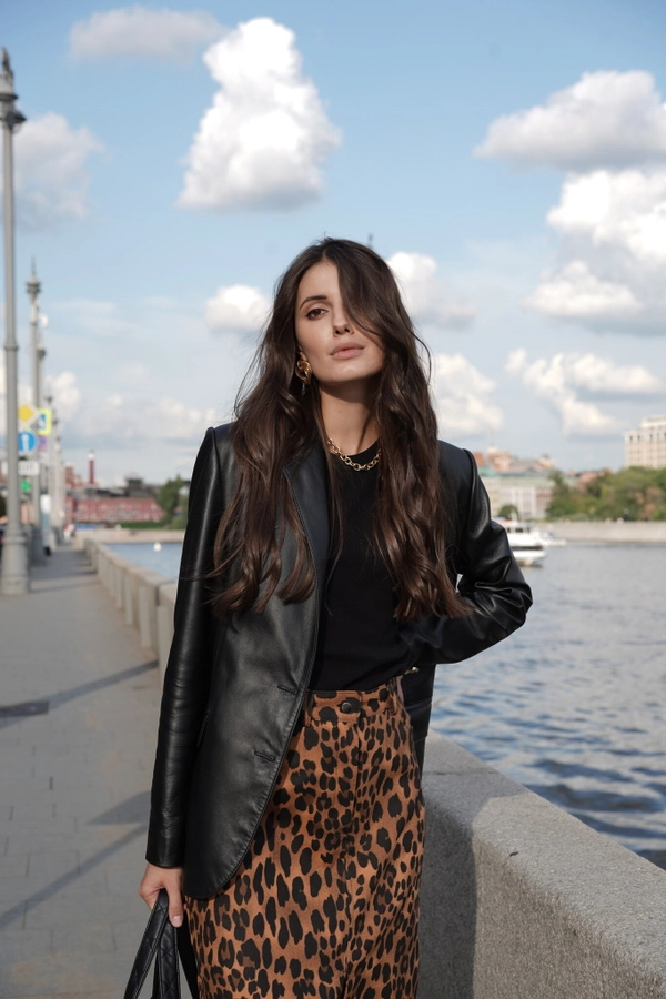 Пиджак кожаный черный