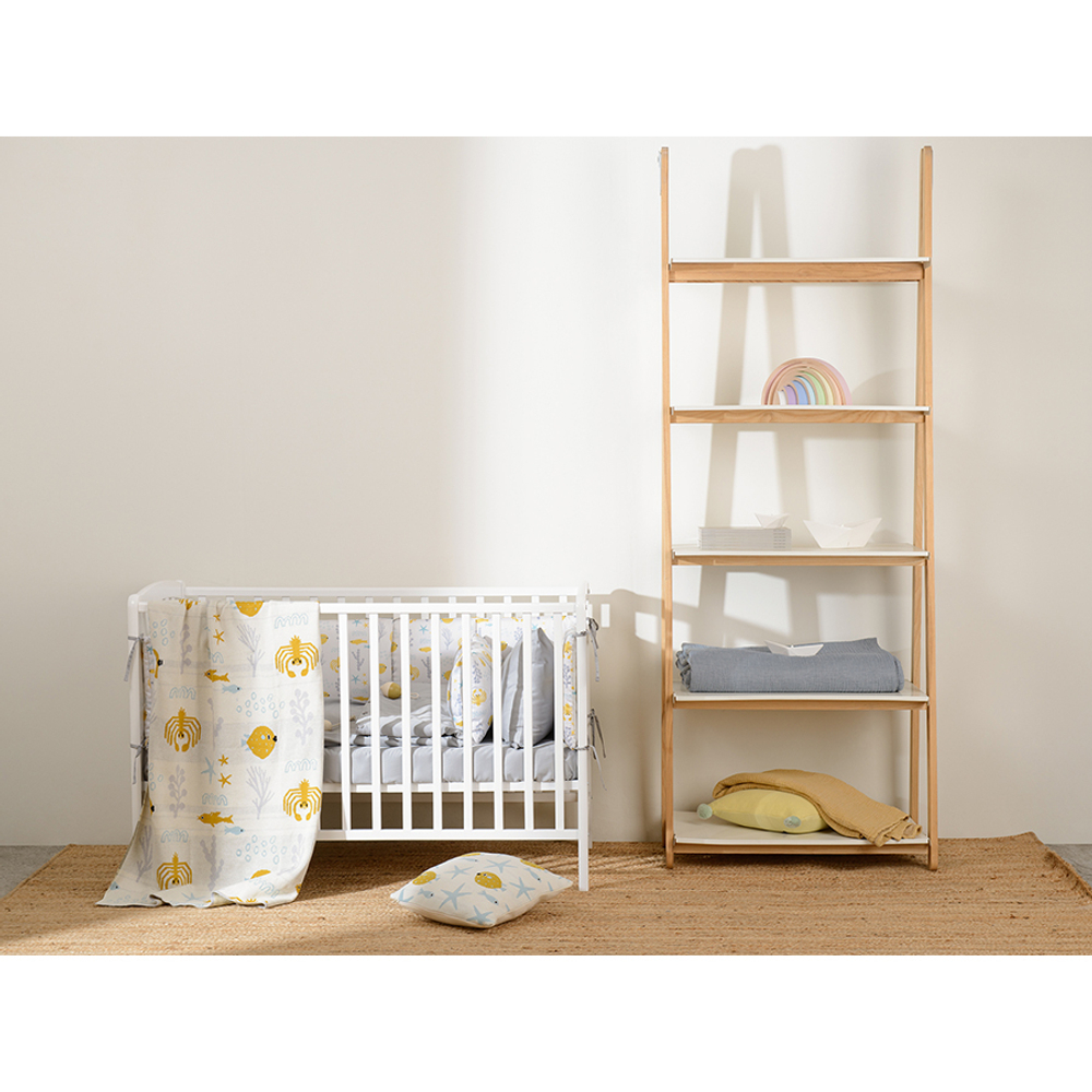 Подушка декоративная с помпонами 35х35 Tkano Tiny world Oceania world TK20-KIDS-CU0002