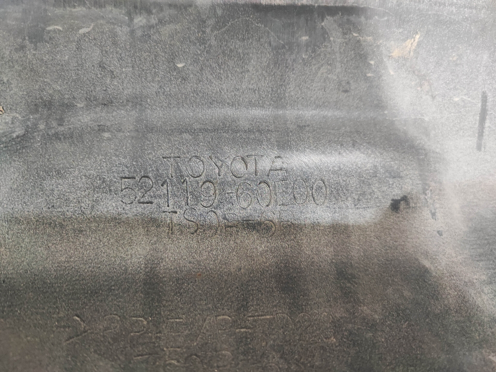 Бампер передний Toyota Land Cruiser Prado 150 09-13 Б/У Оригинал 5211960E00