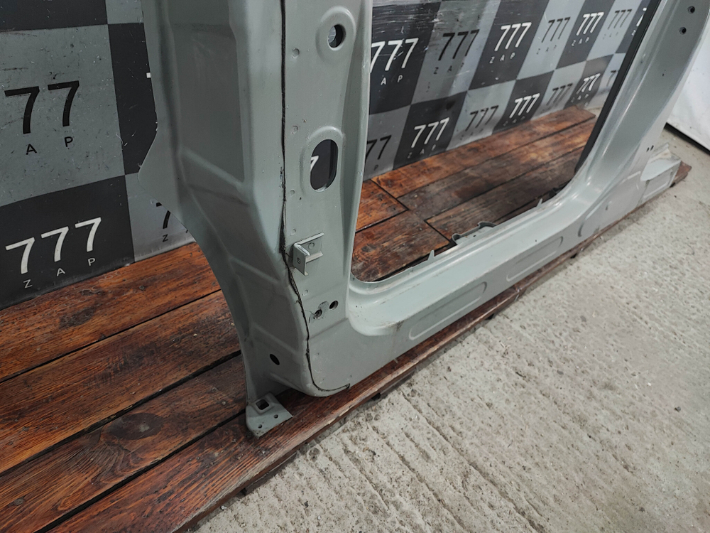 Боковина левая Omoda C5 22-нв Новая Оригинал 502004537AADYJ