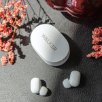 Наушники WALKER WTS-11, сенс. управление, независ. работа наушников, цифр. индикатор заряд, белые