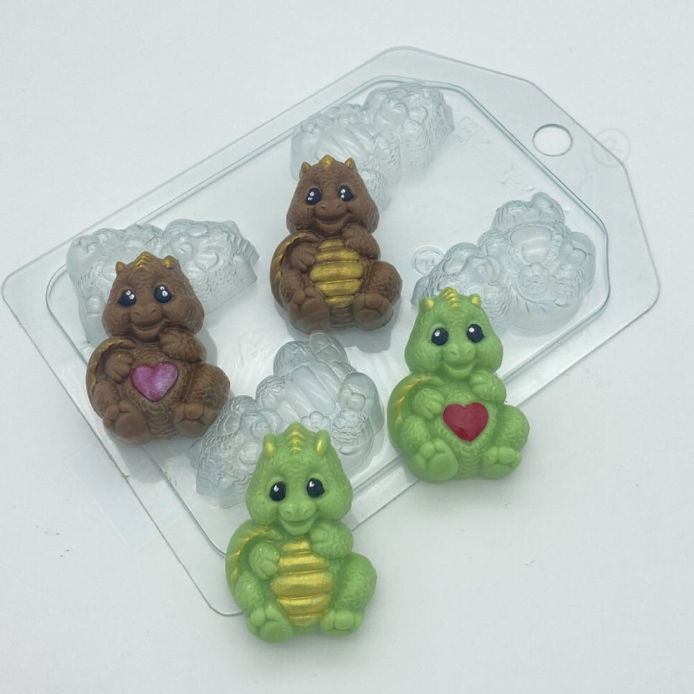 Форма пластиковая Дракон с пузиком 45 мм (4 ячейки)