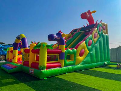 Коммерческий батут «Три дракона» 10,5*8,5*7 м, с горкой