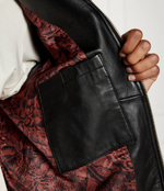 Кожаная куртка Just Cavalli - черный(77OAVP02CP009)