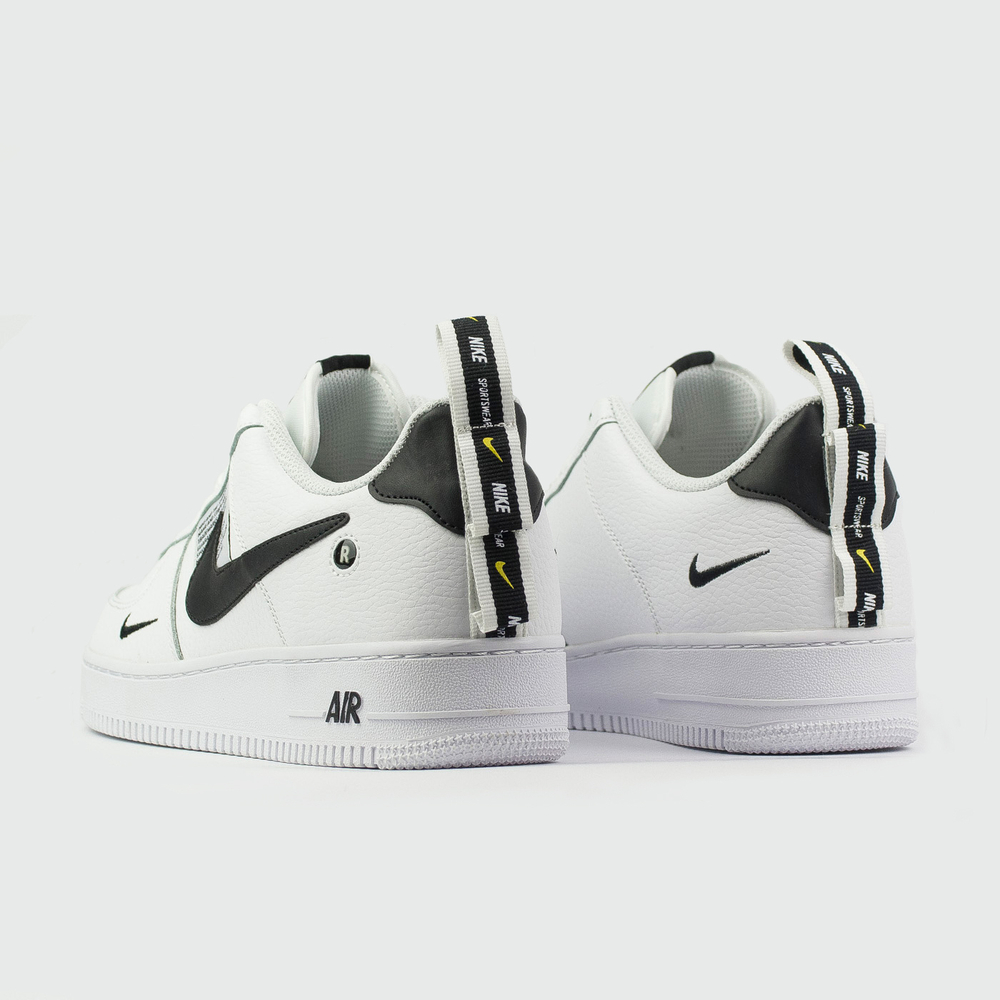 Кроссовки Nike Air Force 1 Low 07 LV8 Wmns White / Black new