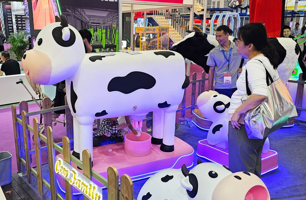 Интерактивные игрушки «Молочная ферма»