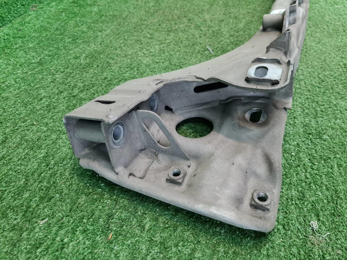 Поперечина задняя Porsche 911 7 991 (2011-2019)