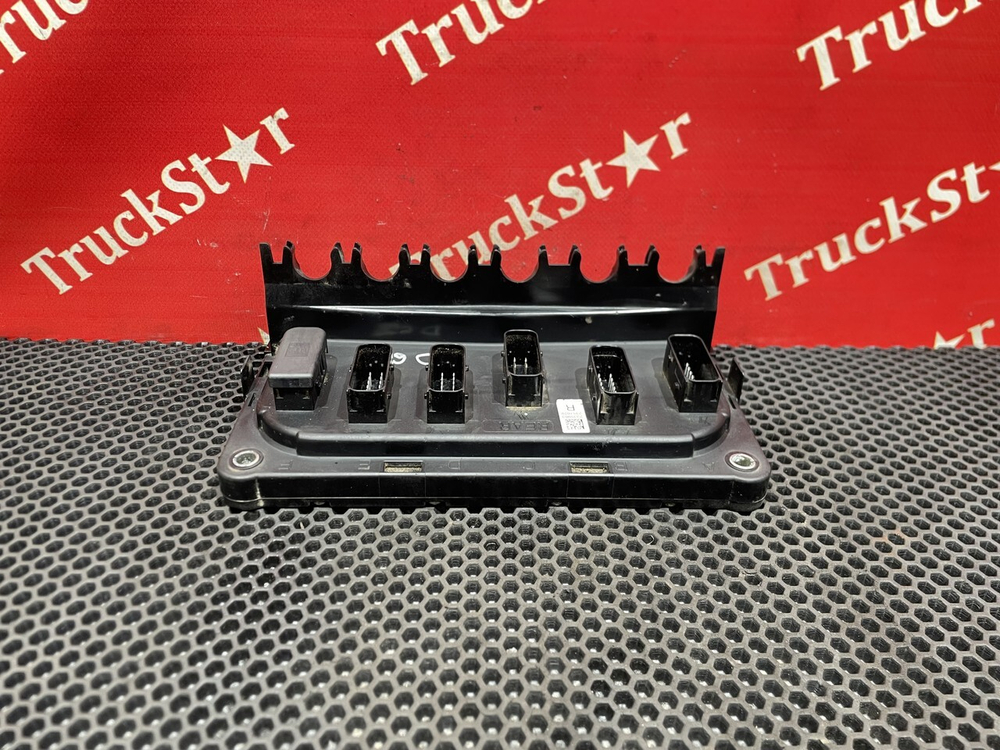 Блок управления шасси задний 2023г