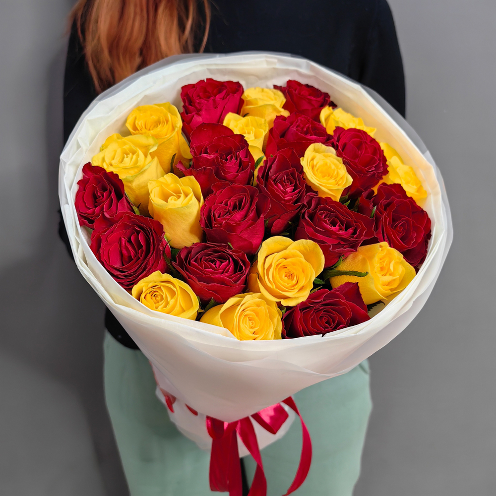 Букет из 25 роз (Кения 40 см)